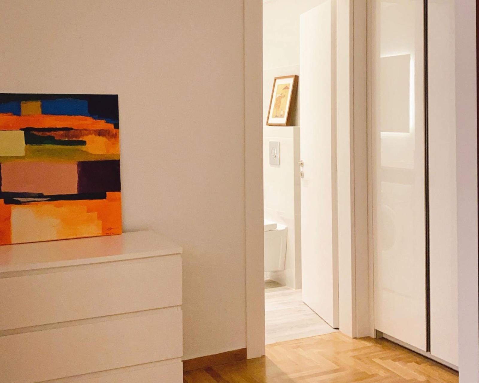 Cozy Newly Renovated 1 Bedroom Apartment In The Heart Of Афіни Екстер'єр фото